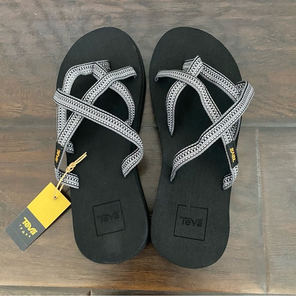 Teva Olowahu Black & Gray Women’s Sandals AGGR - Picture 7 of 8
